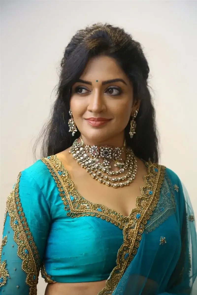 TELUGU ACTRESS VIMALA RAMAN AT RUDRANGI MOVIE PRE RELEASE EVENT 19